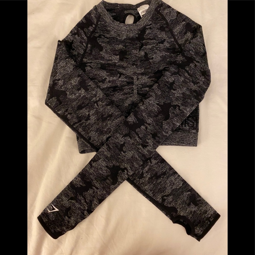 Gymshark crop top